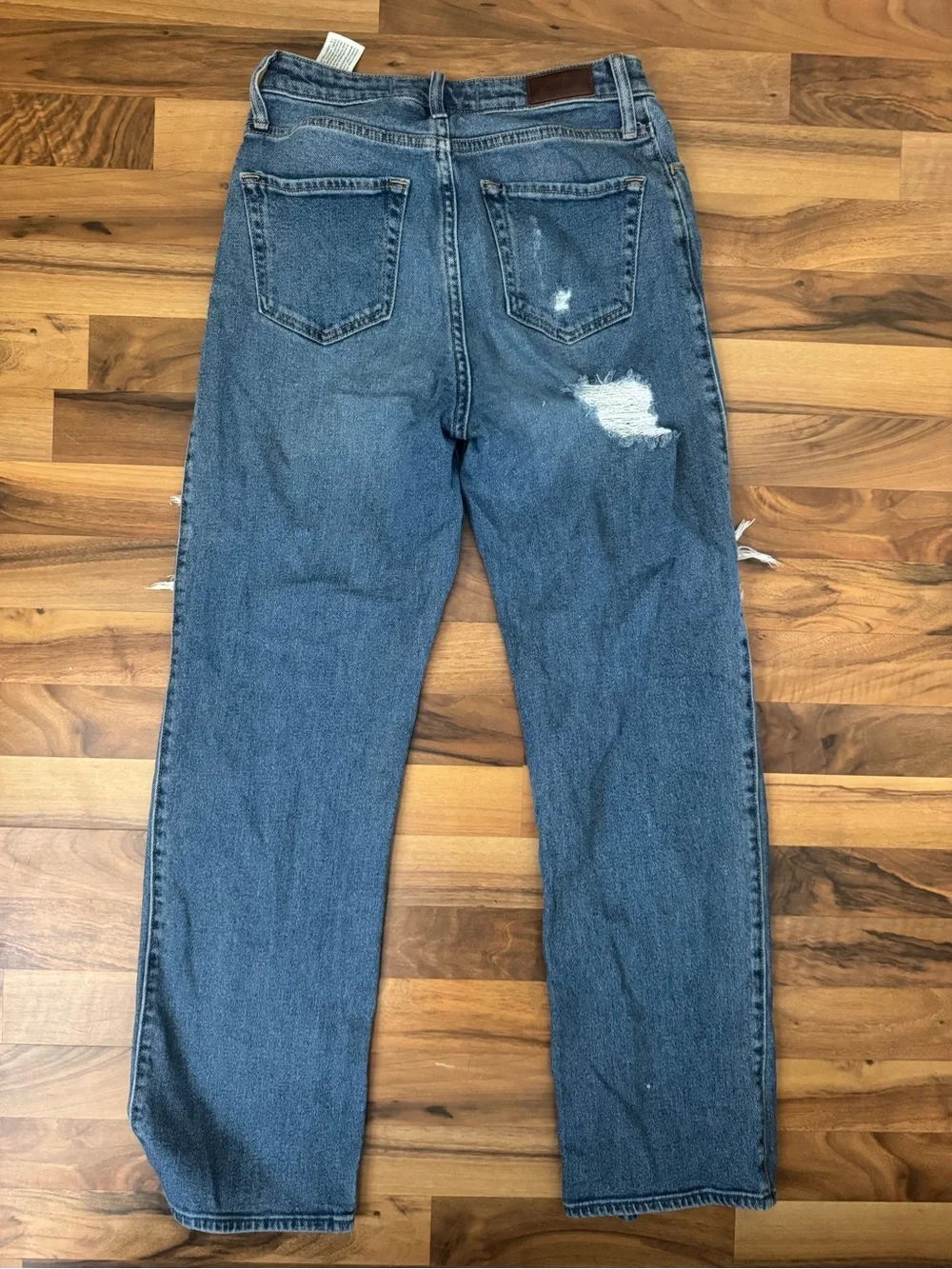 Hollister Distressed Straight-Leg Blue Jeans - Picture 3 of 6